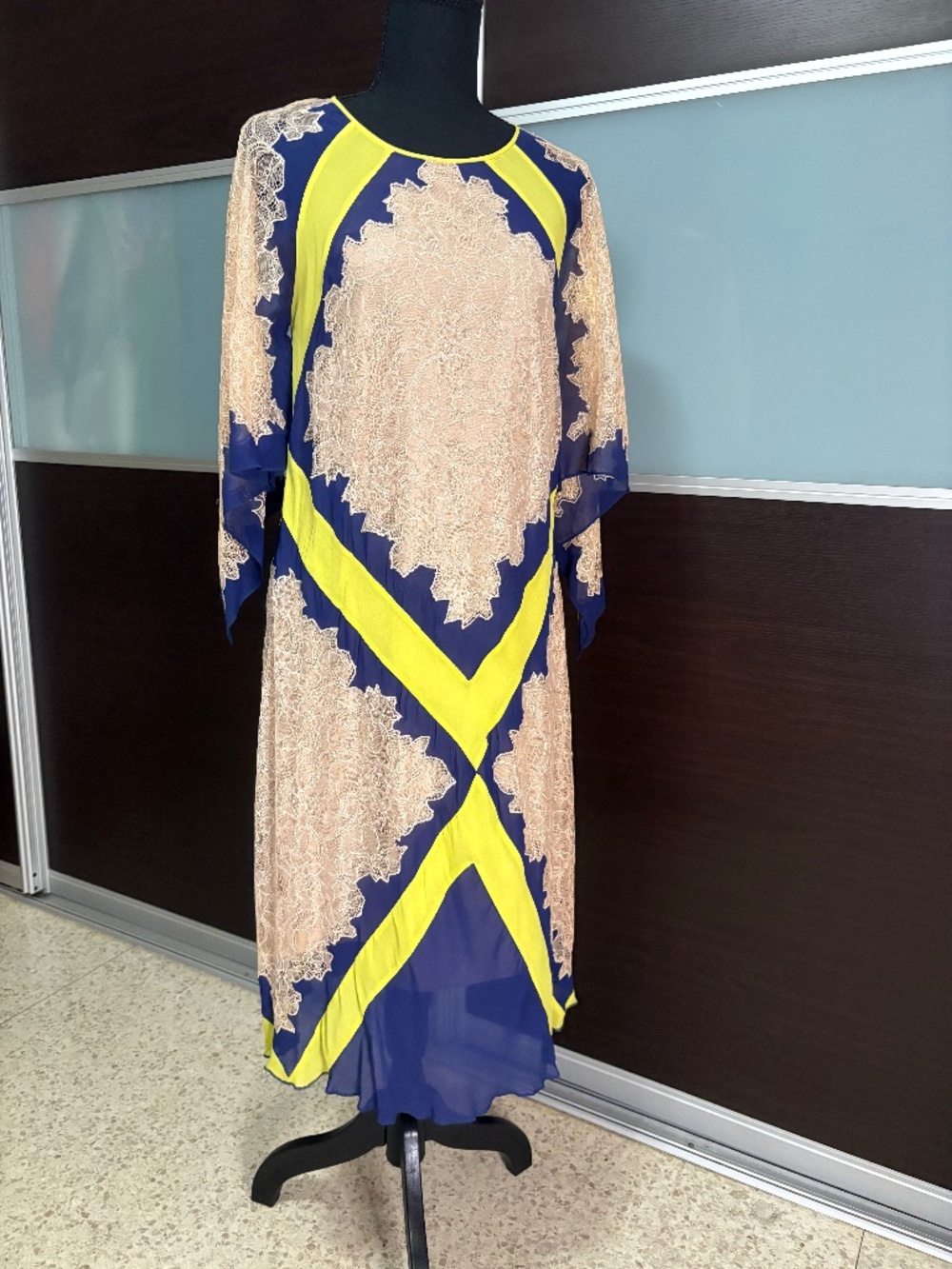 BCBG MAx Azria Runway dress